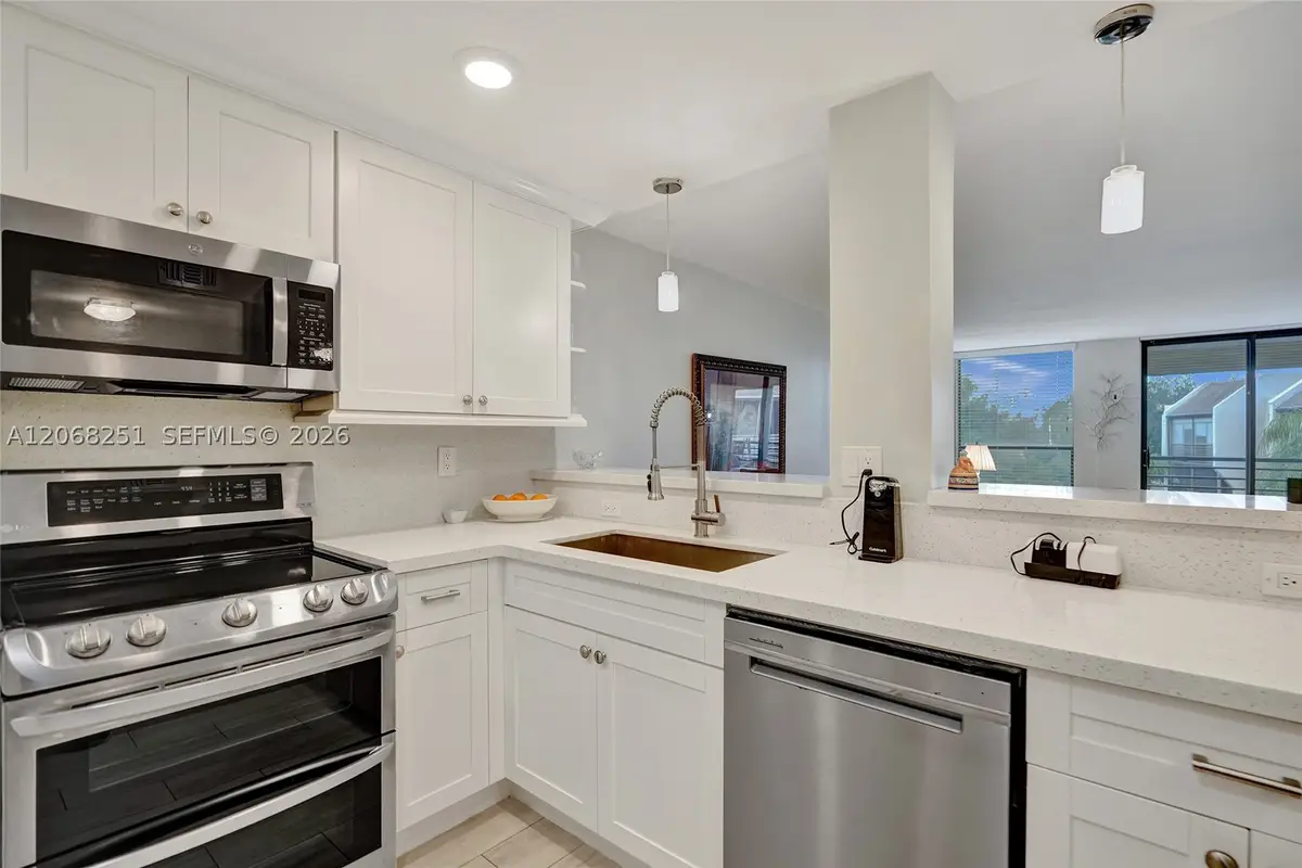 6301 N University Dr #302, Tamarac, FL 33321 - #1