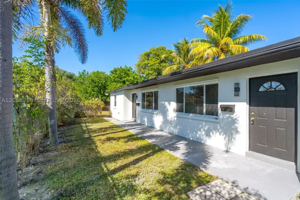 Address Withheld By Seller, Hallandale Beach, FL 33009