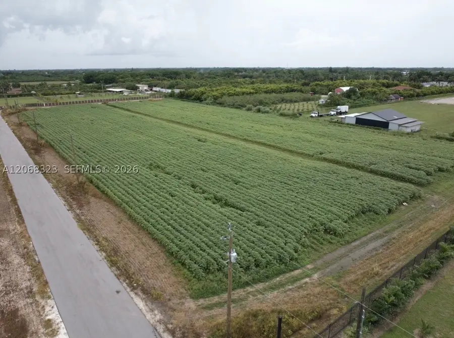 144 St, Miami, FL 33196 - #2