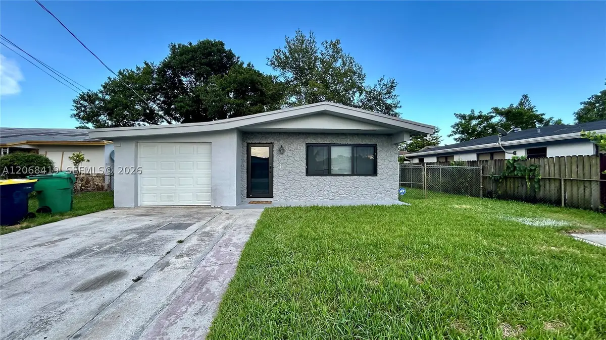 230 NW 8th Ave, Dania Beach, FL 33004 - #1