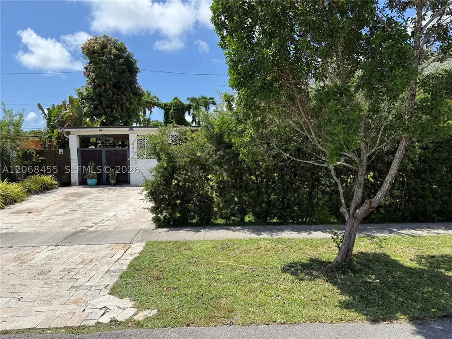 130 NE 123rd St, North Miami, FL 33161 - #2