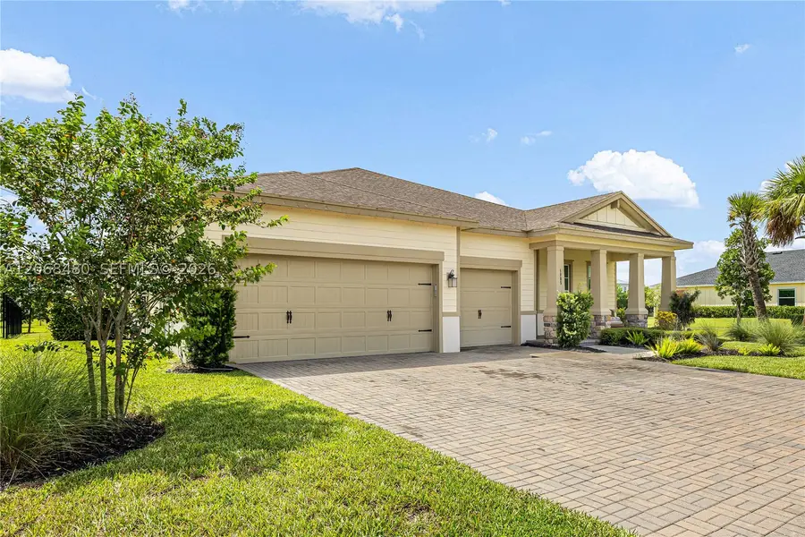 1085 Haywagon Trl, Loxahatchee, FL 33470 - #2