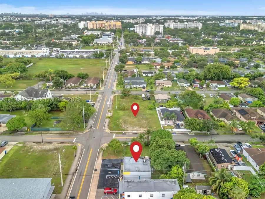 NW 27th Ave, Pompano Beach, FL 33069 - #2