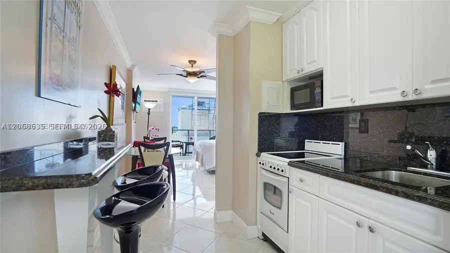 1750 James Ave #9J, Miami Beach, FL 33139 - #3