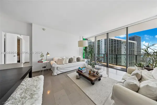 68 SE 6th St #2909, Miami, FL 33131