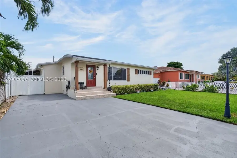 121 E 36th St, Hialeah, FL 33013 - #2