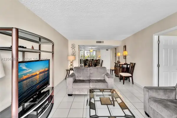 9273 Collins Ave #308, Surfside, FL 33154