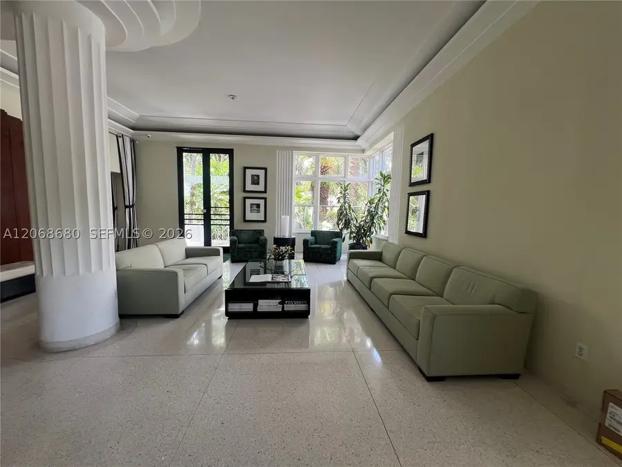2421 Lake Pancoast Dr #4D, Miami Beach, FL 33140 - #2