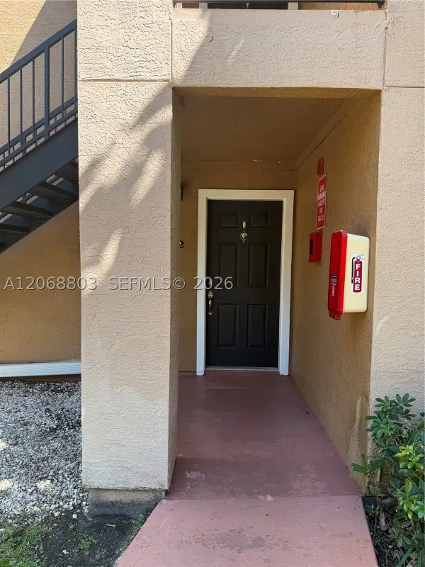 15600 SW 106th Ln #1007, Miami, FL 33196