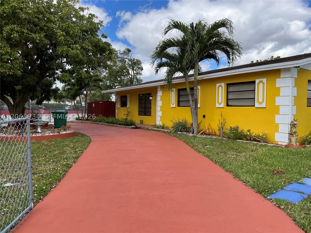 12135 SW 182nd Ter, Miami, FL 33177 - #1
