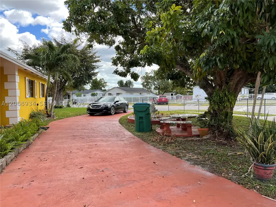 12135 SW 182nd Ter, Miami, FL 33177 - #2