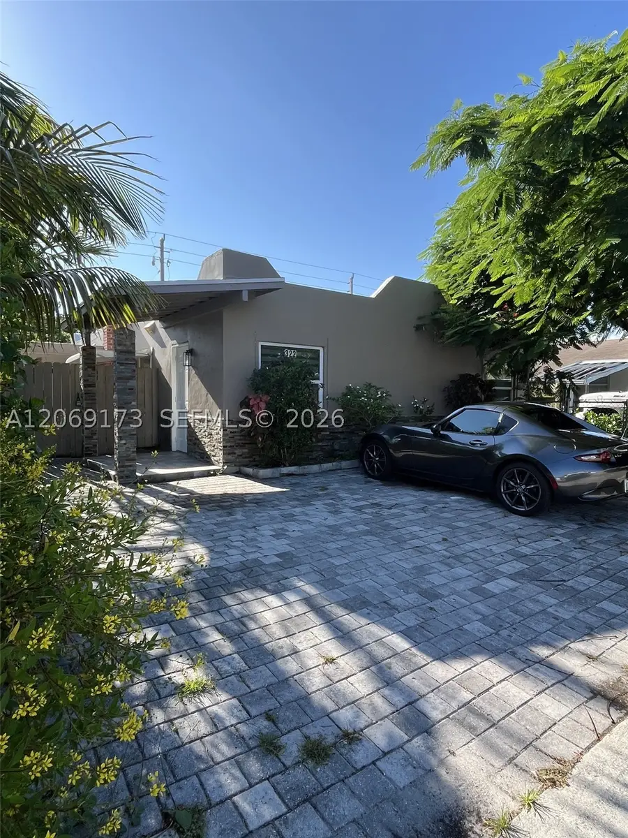 322 Jackson Ave, Greenacres, FL 33463 - #2