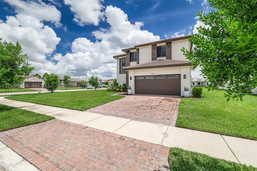 5206 Karlia Dr, Avenue Maria, FL 34142 - #2