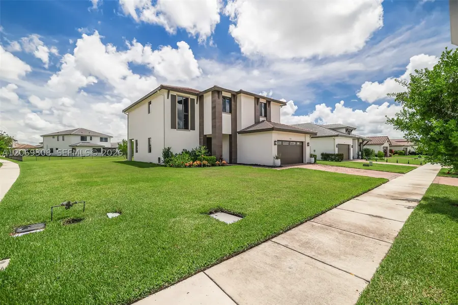 5206 Karlia Dr, Avenue Maria, FL 34142 - #3