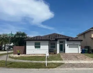 28405 SW 130th Pl, Homestead, FL 33033