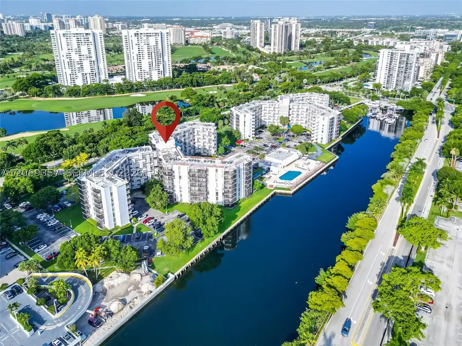 3401 N Country Club Dr #EI-216, Aventura, FL 33180 - #3