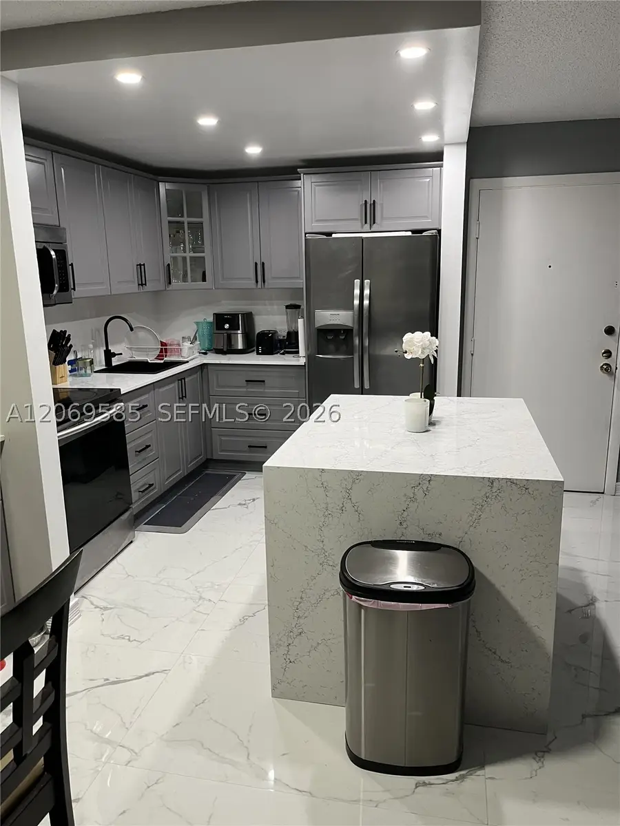 819 NE 199th St #6-101, Miami, FL 33179 - #2