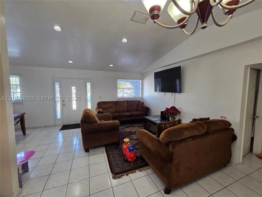 7825 W 4th Ln, Hialeah, FL 33014 - #3
