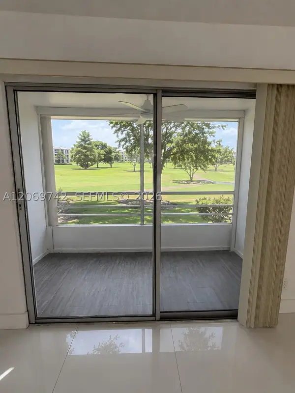 500 SW 130th Ter #109A, Pembroke Pines, FL 33027
