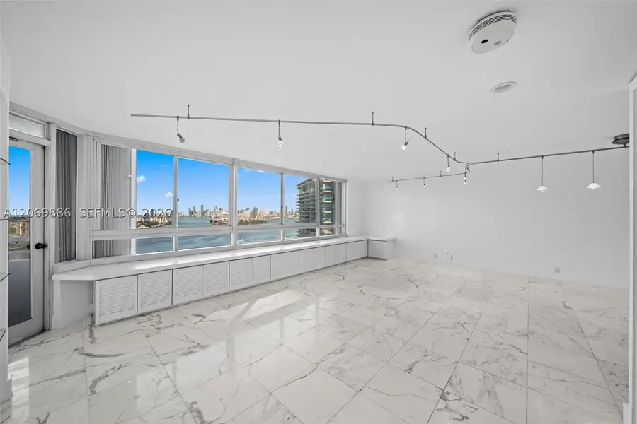 400 S Pointe Dr #1905, Miami Beach, FL 33139 - #3