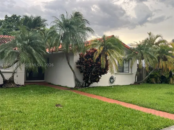 9940 SW 155th St, Miami, FL 33157
