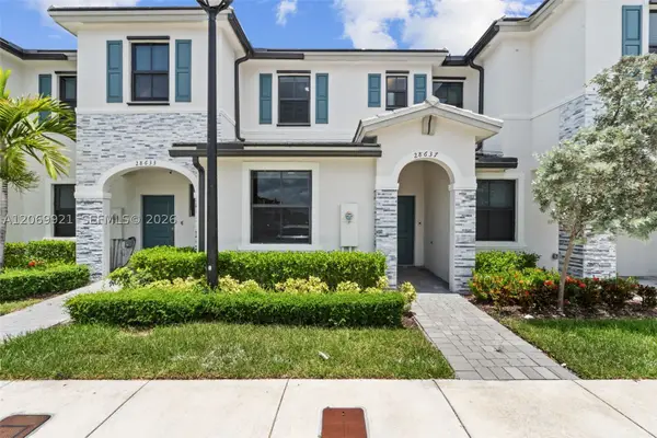 28637 SW 132nd Ct, Homestead, FL 33033