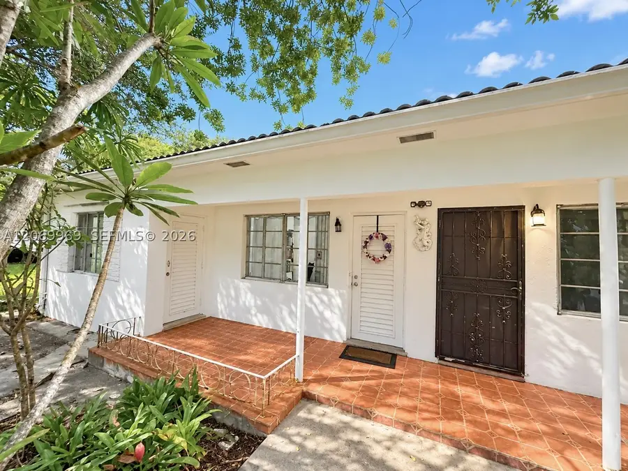 1120 NE 115th St, Biscayne Park, FL 33161 - #2