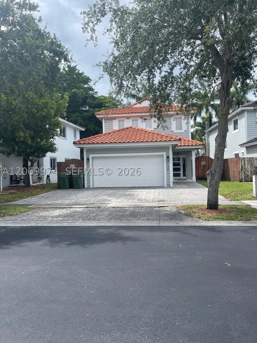 3134 NE 3rd Dr, Homestead, FL 33033 - #2