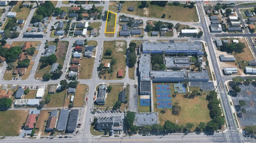321 SW 6 Street, Homestead, FL 33030 - #3