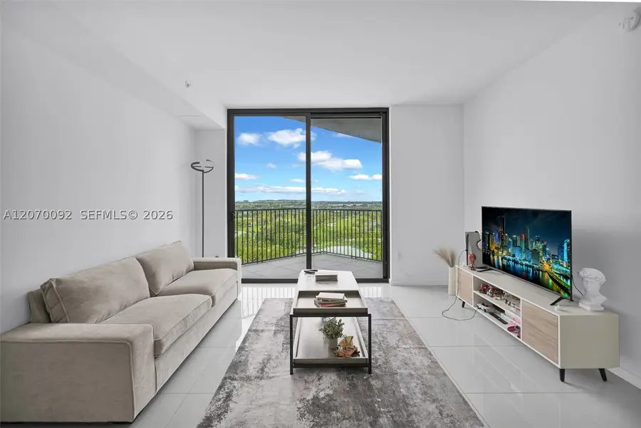 5300 Paseo Blvd #1410, Doral, FL 33166 - #2