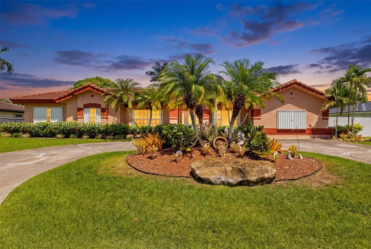 15735 SW 153rd Ave, Miami, FL 33187 - #1
