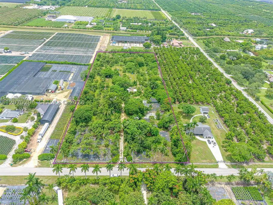 20010 SW 264th St, Homestead, FL 33031 - #2