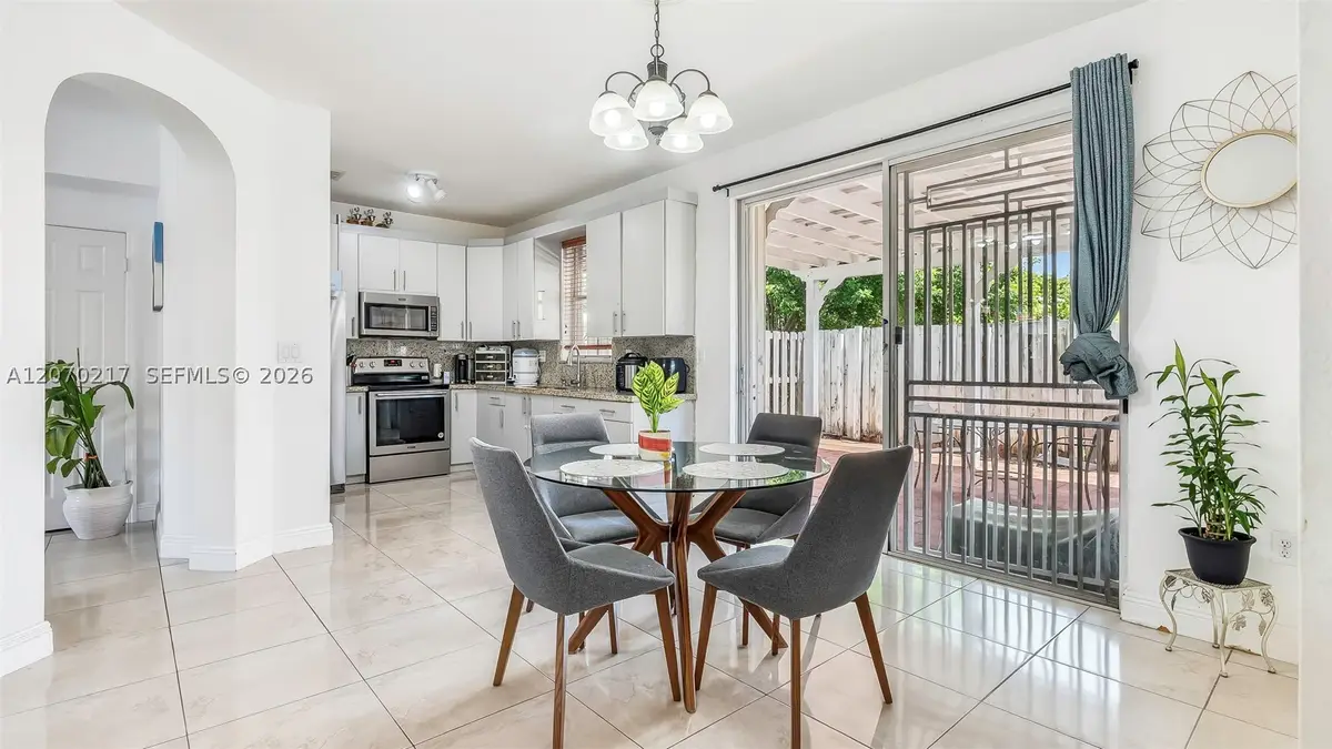 27255 SW 138th Ct, Homestead, FL 33032 - #1