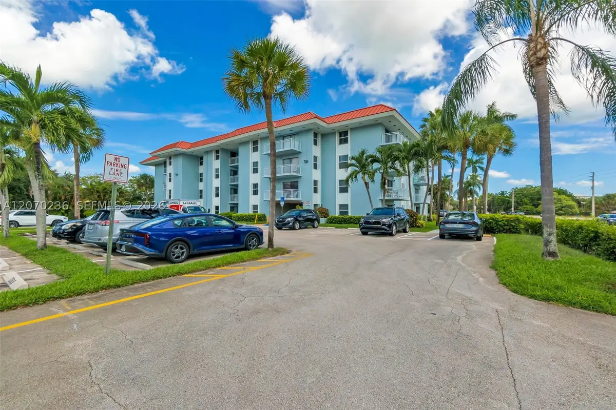 505 S Pine Island Rd #B207, Plantation, FL 33324 - #1