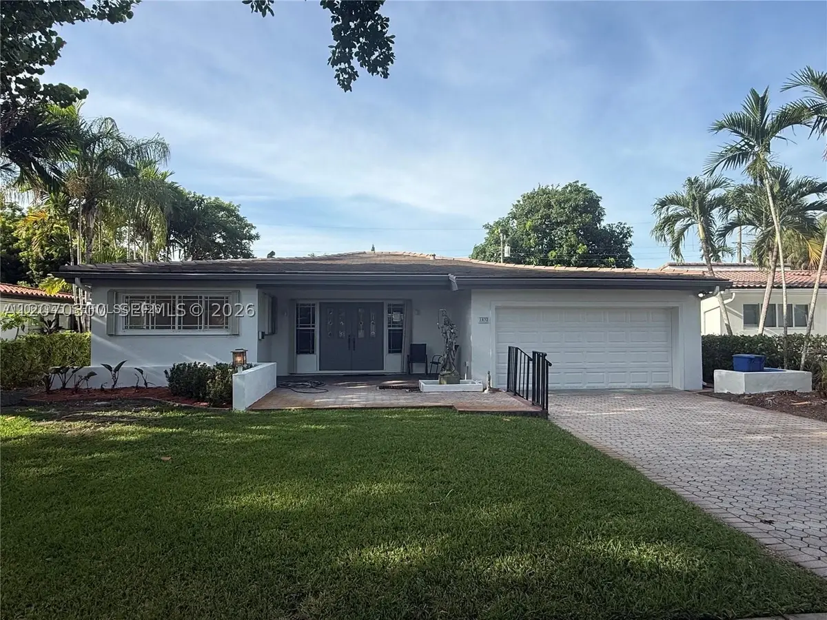 1532 Trillo Ave, Coral Gables, FL 33146 - #1
