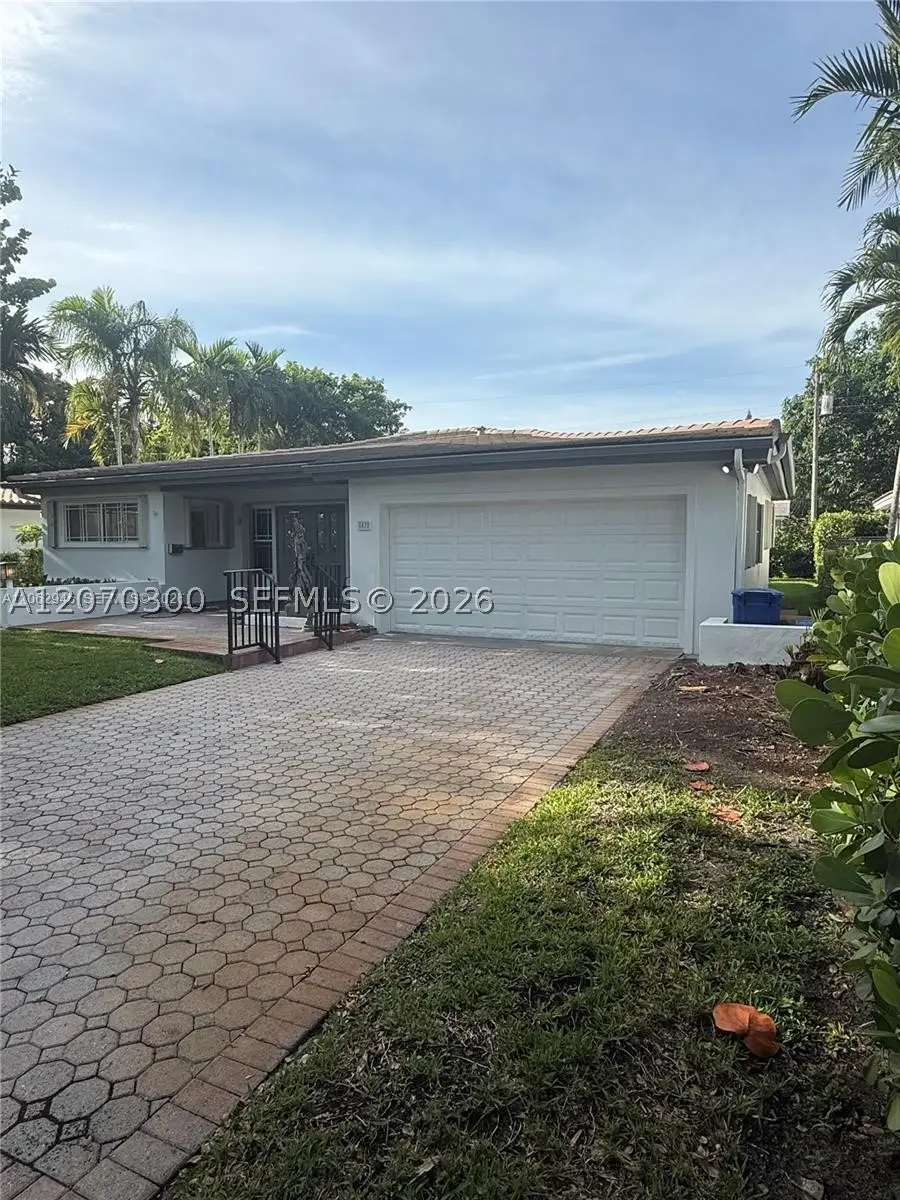 1532 Trillo Ave, Coral Gables, FL 33146 - #2