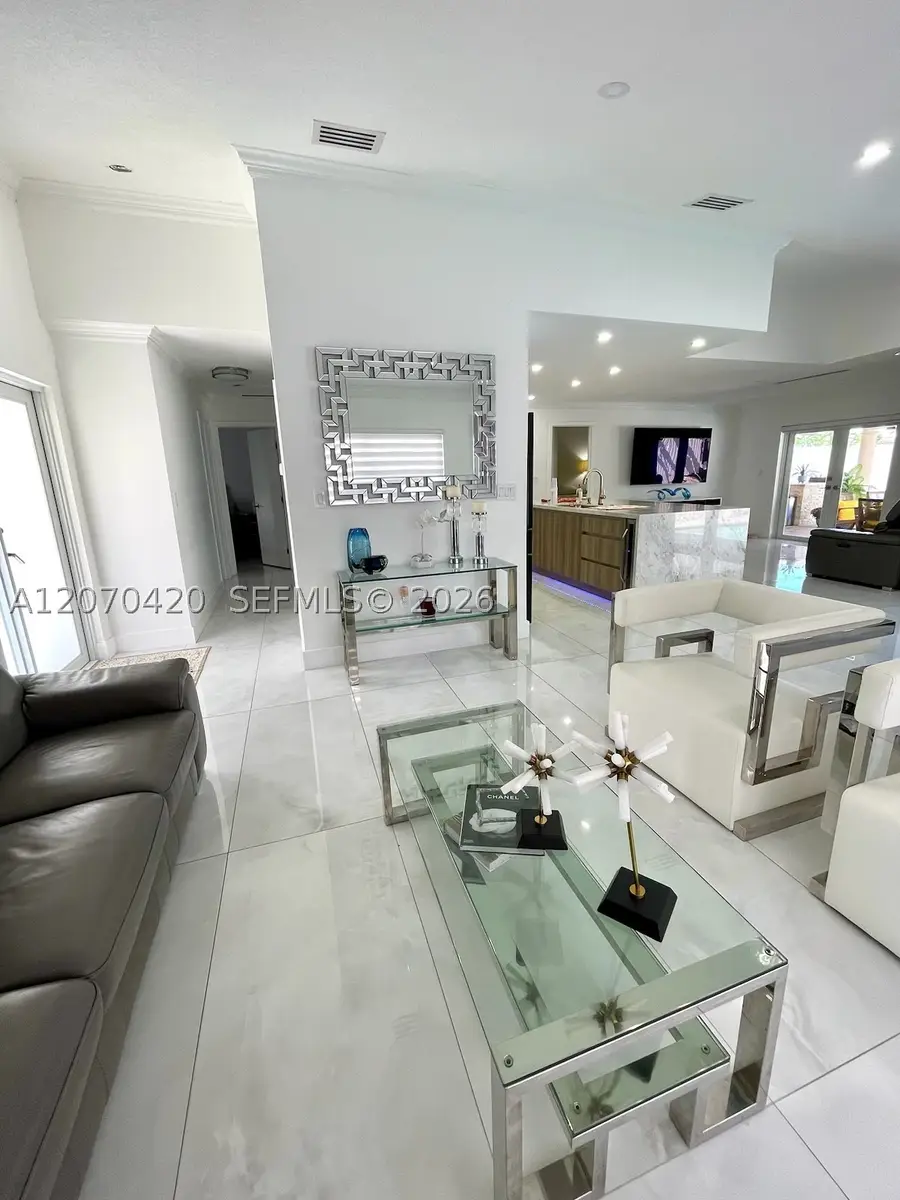 19342 SW 119th Ct, Miami, FL 33177 - #2