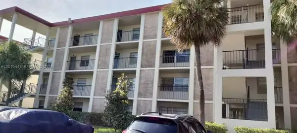 3001 NW 48th Ave #333, Lauderdale Lakes, FL 33313
