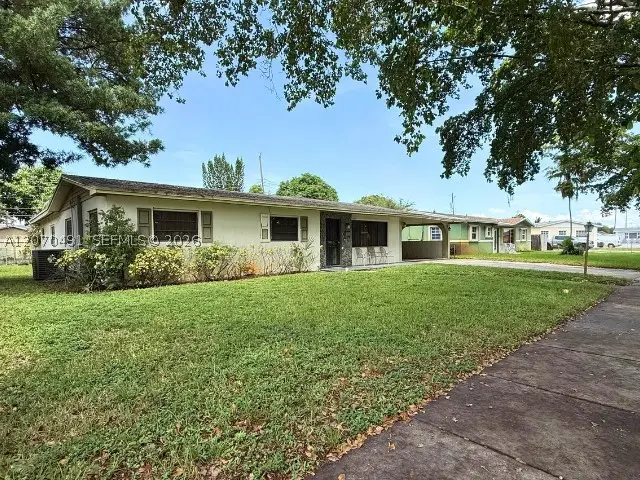 18600 NW 38th Ct, Miami Gardens, FL 33055 - #2