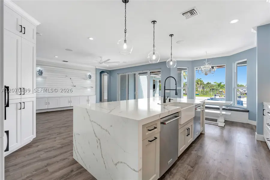 665 SW Yacht Basin Way, Stuart, FL 34997 - #3
