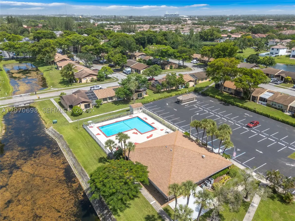 9291 E Elm Ln, Miramar, FL 33025 - #1
