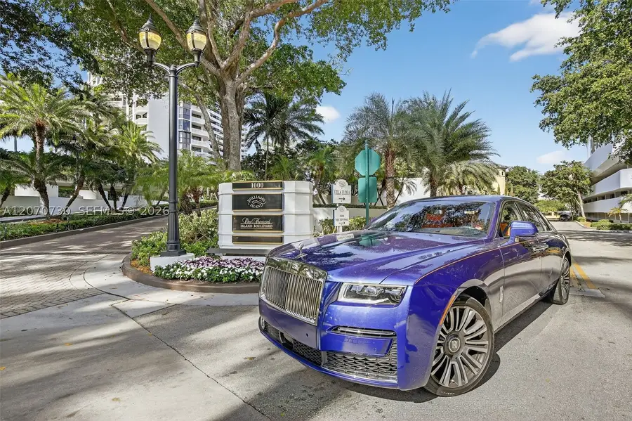 1000 W Island Blvd #1710, Aventura, FL 33160 - #2