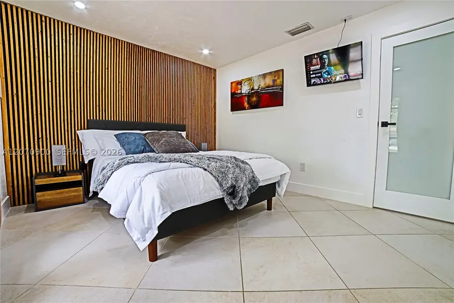 8651 Sunset Strip, Sunrise, FL 33322 - #3