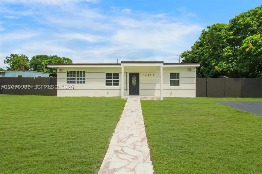 Address Withheld By Seller, Miami Gardens, FL 33054 - #3