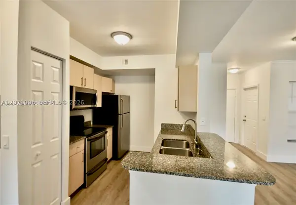 2474 Centergate Dr #103, Miramar, FL 33025