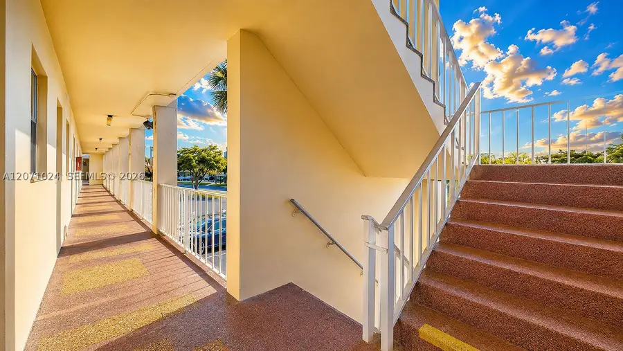 8500 Sunrise Lakes Blvd #201, Sunrise, FL 33322 - #3