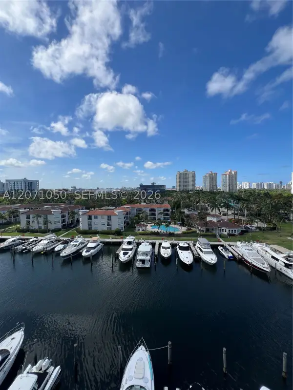 3131 NE 188th St #1-801, Aventura, FL 33180
