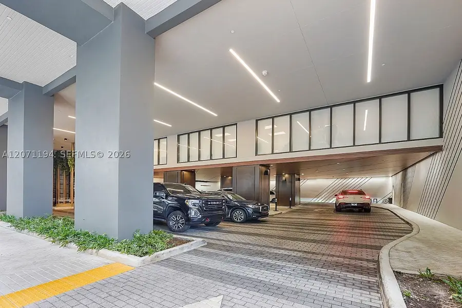 159 NE 6th St #5102, Miami, FL 33132 - #2