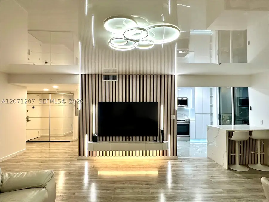 671 NE 195th St #205E, Miami, FL 33179 - #2