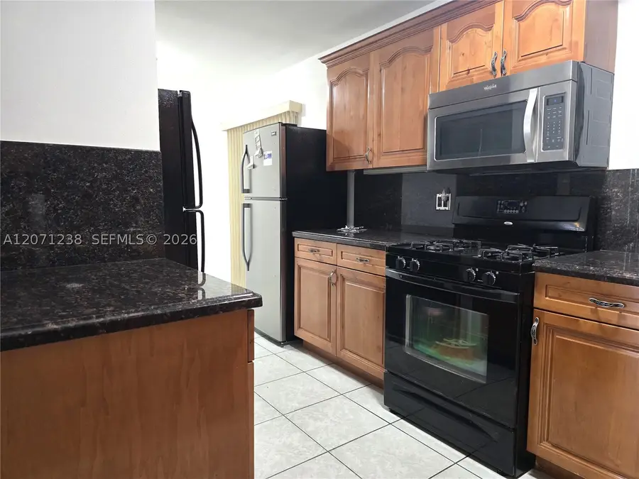 515 Hunter St, West Palm Beach, FL 33405 - #3